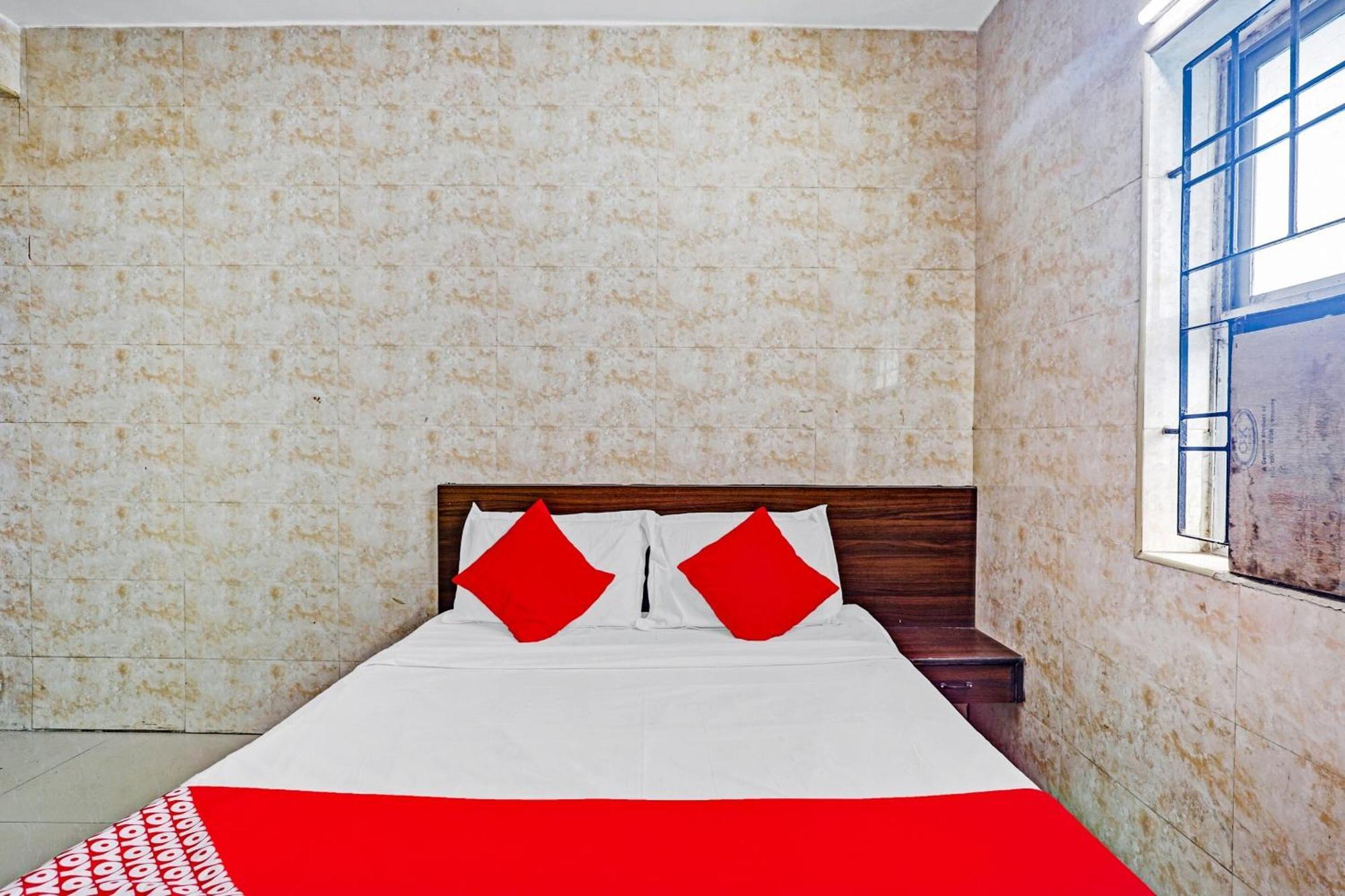 Hotel O Arunachala Guest House เชนไน ภายนอก รูปภาพ