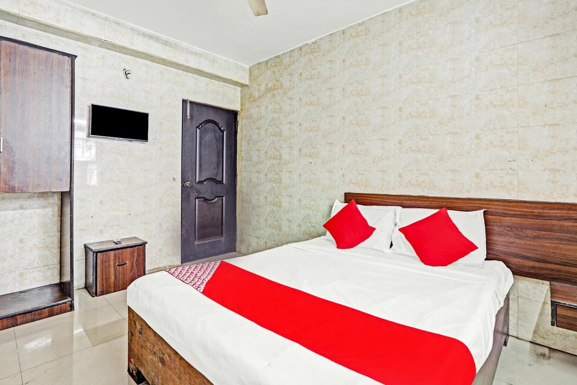 Hotel O Arunachala Guest House เชนไน ภายนอก รูปภาพ