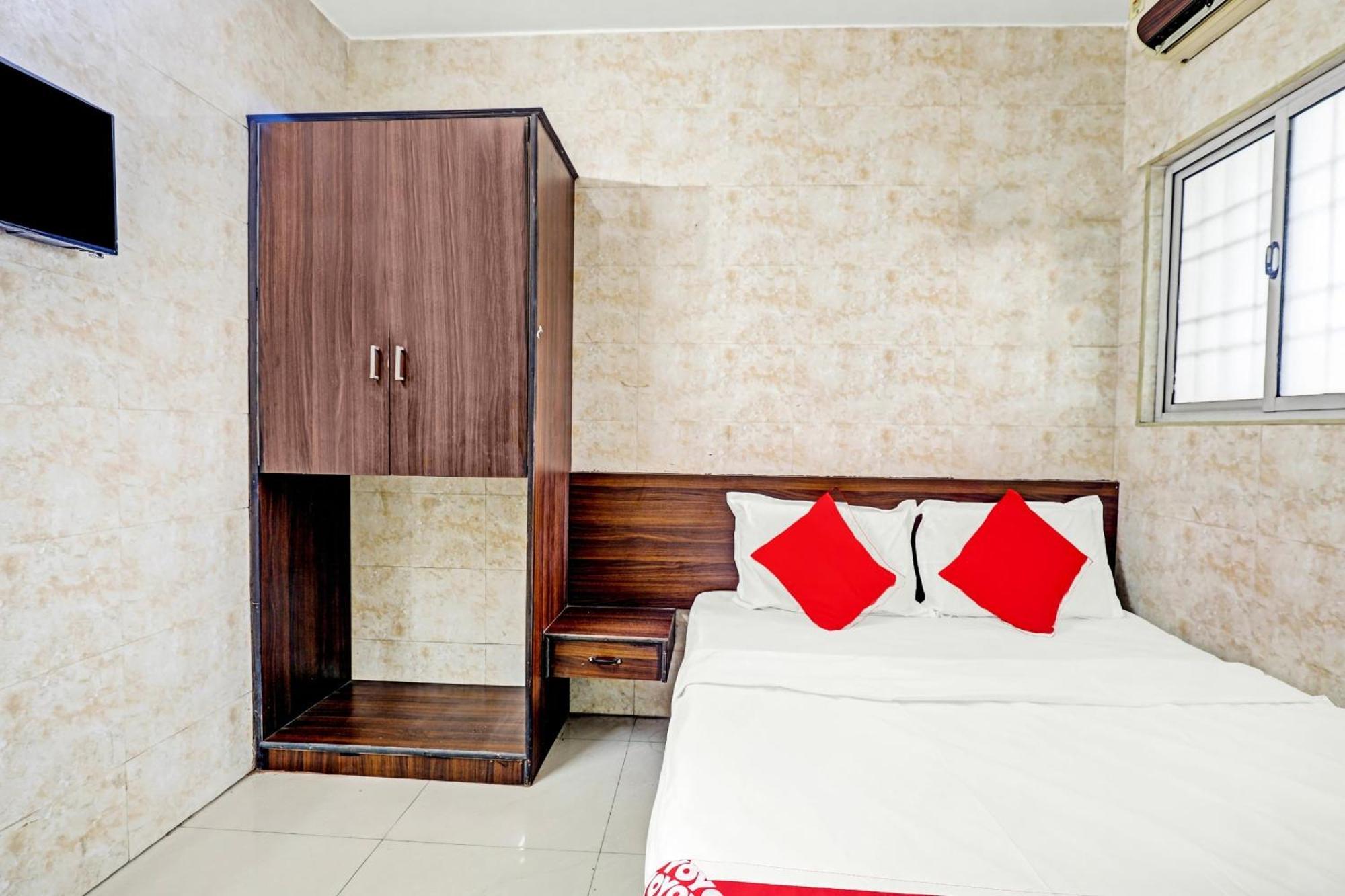 Hotel O Arunachala Guest House เชนไน ภายนอก รูปภาพ